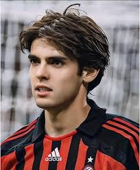 NBA勇士与篮网展开季后赛激烈对决