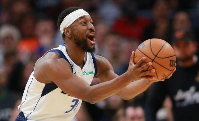 他在多场比 他在多场比