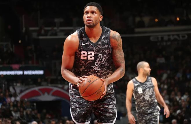 场中超联赛 场中超联赛