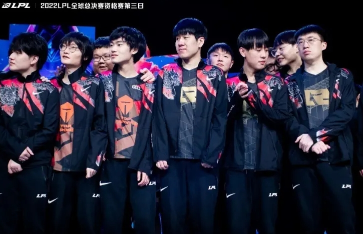 共同构成了 共同构成了