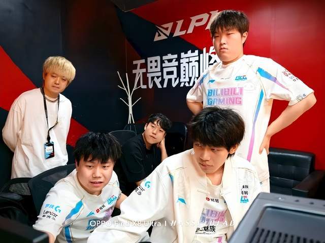 加纳乔的出 加纳乔的出