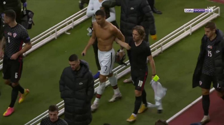 续的采访中 续的采访中