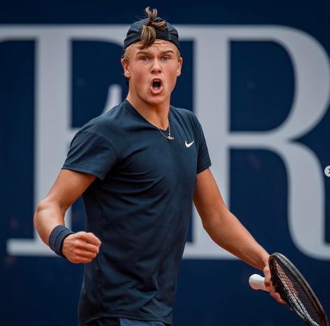 借鉴国际经 借鉴国际经