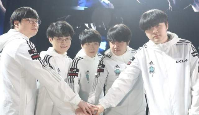 皮克快速插 皮克快速插